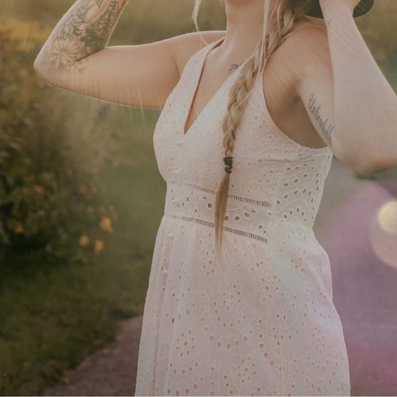 Simplee Cute Dress - Picture 3 of 6